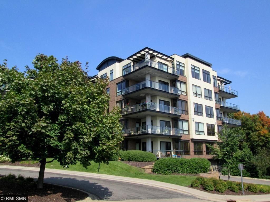 Property Photo: 4201 Sunset Drive N522 MN 55384