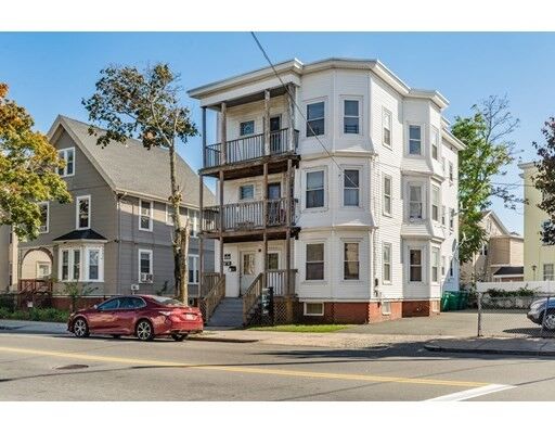 Property Photo: 654 Western Ave MA 01905