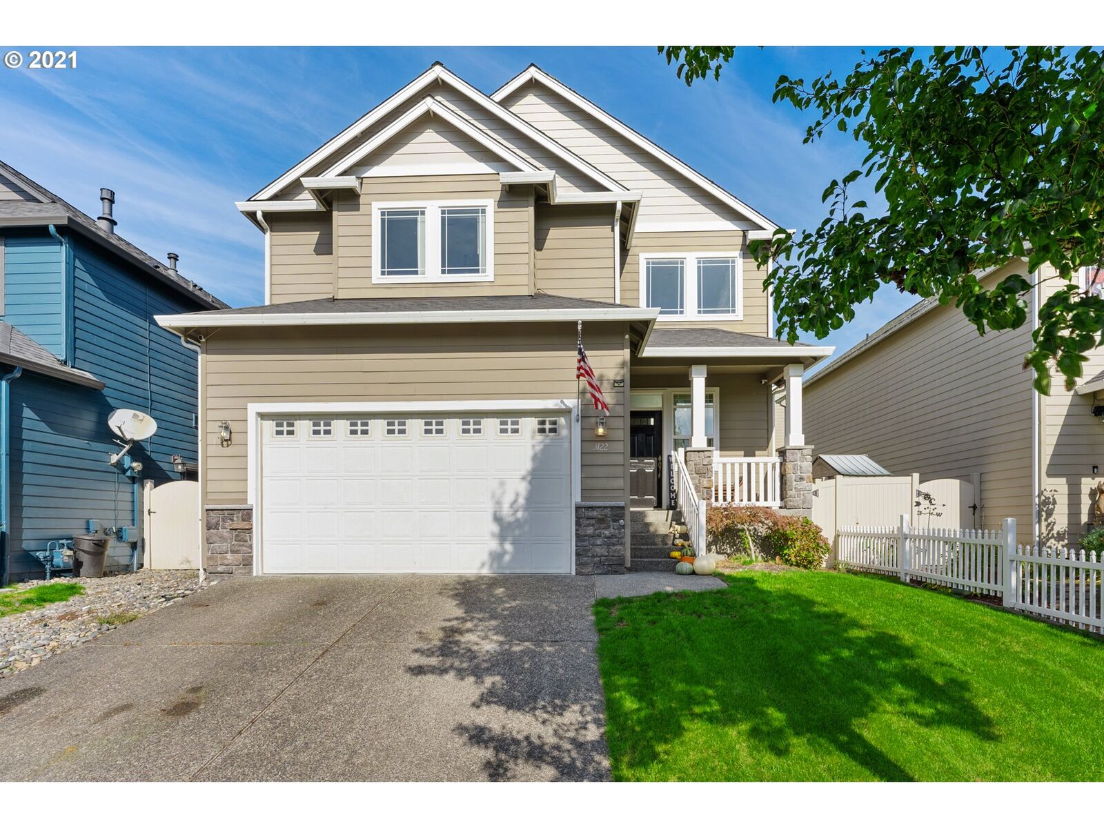 Property Photo: 3122 S 2nd St WA 98642