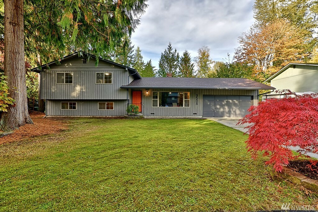 Property Photo:  9508 59th Dr NE  WA 98270 