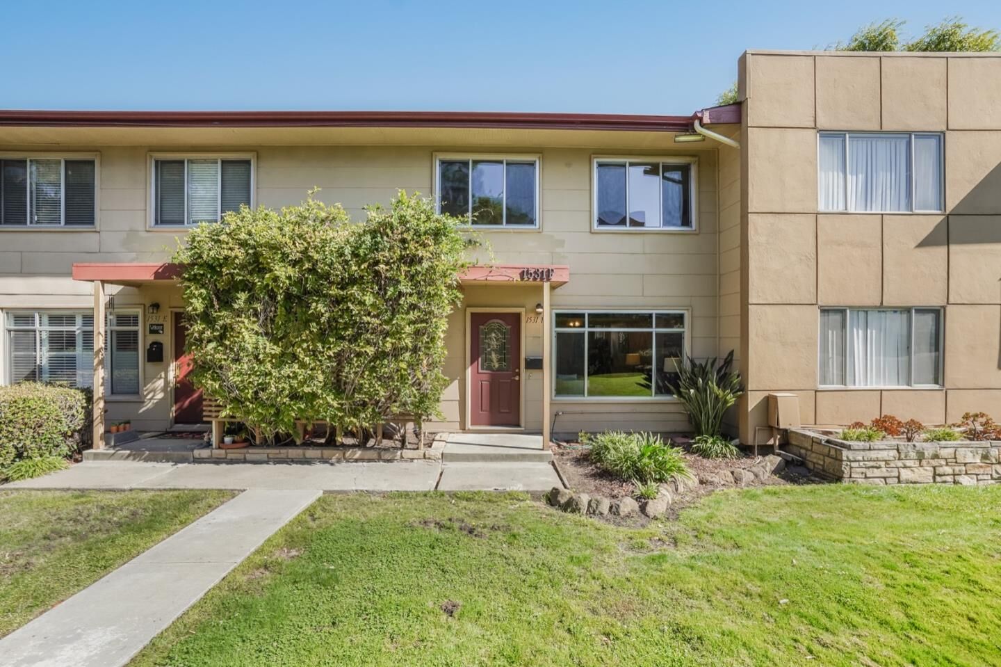 Property Photo:  1531 Marina Court F  CA 94403 