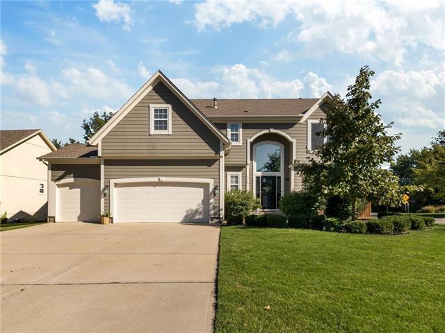Property Photo: 15765 S Stagecoach Drive KS 66062