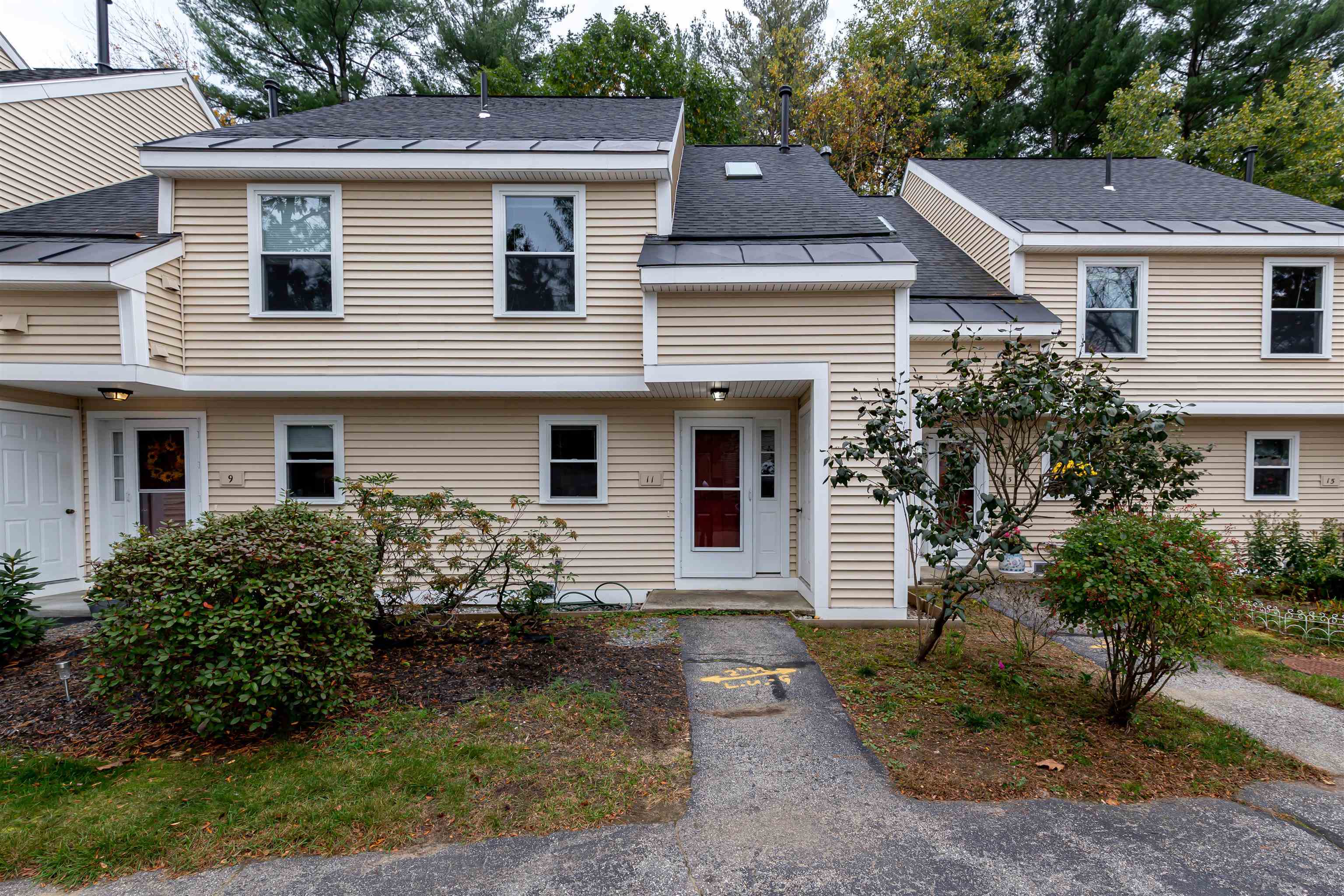 Property Photo:  11 Bluffs Drive  NH 03303 