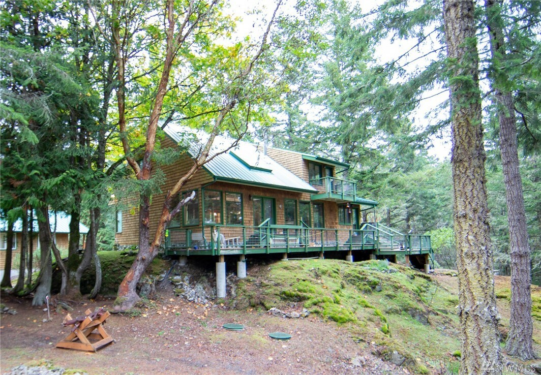 Property Photo:  567 Moss Hill Road  WA 98280 