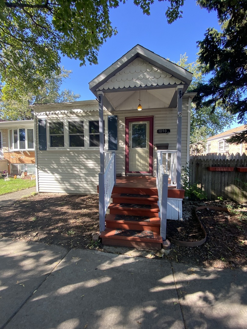 Property Photo:  10906 S Troy Street  IL 60655 