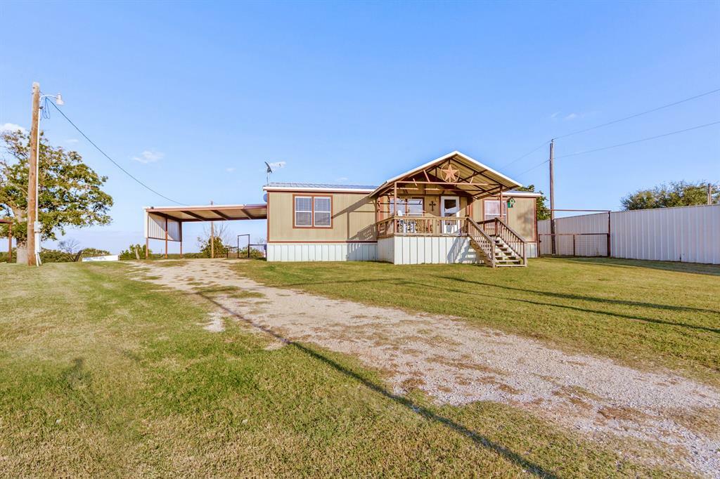 Property Photo:  190 Deer Trail  TX 76082 