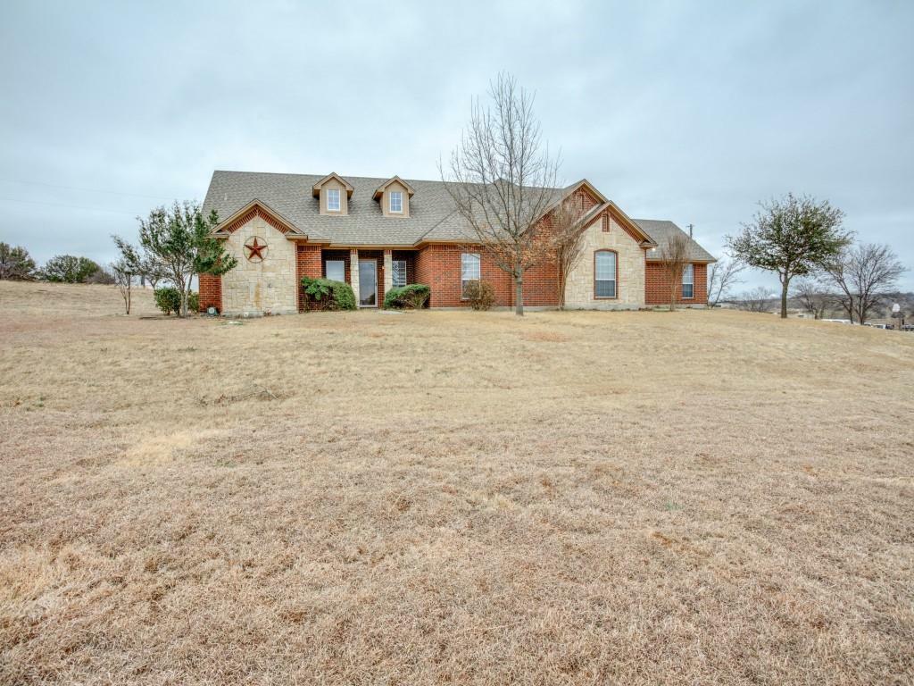 Property Photo:  4760 N Bonnie Brae Street  TX 76207 