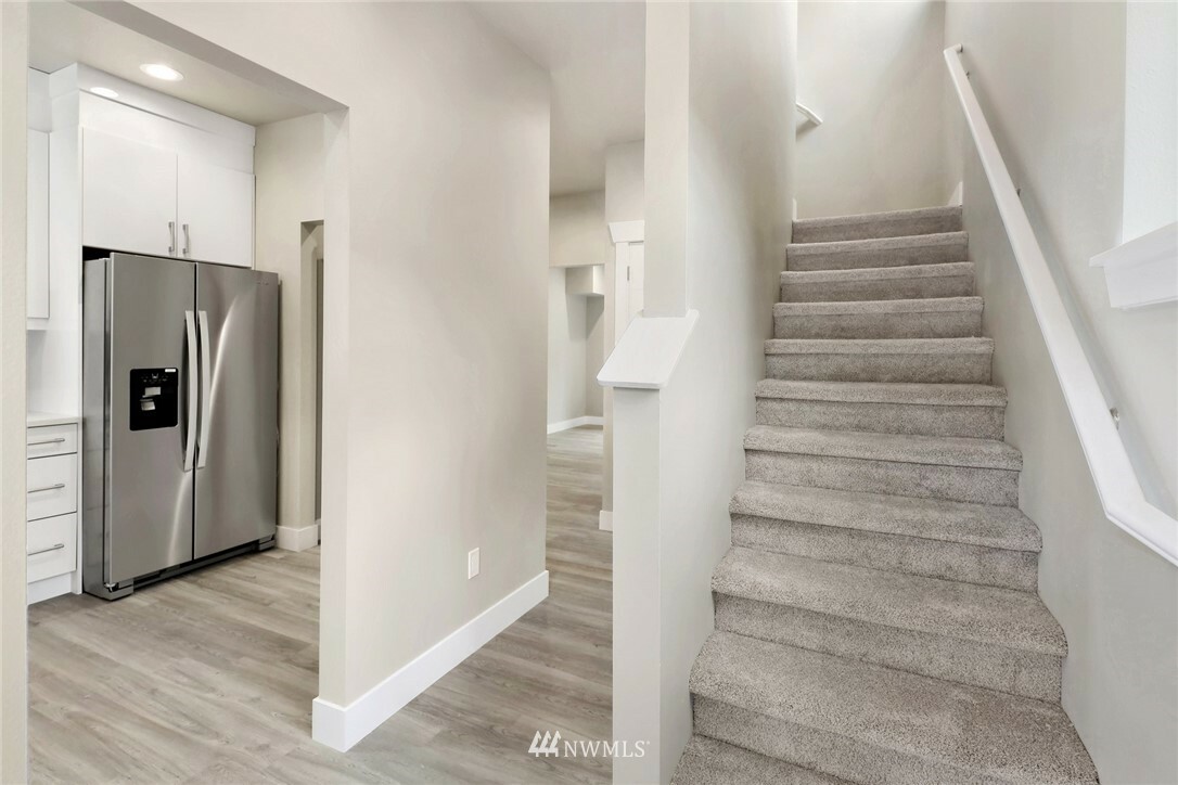 Property Photo: 505 Harman Way WA 98226