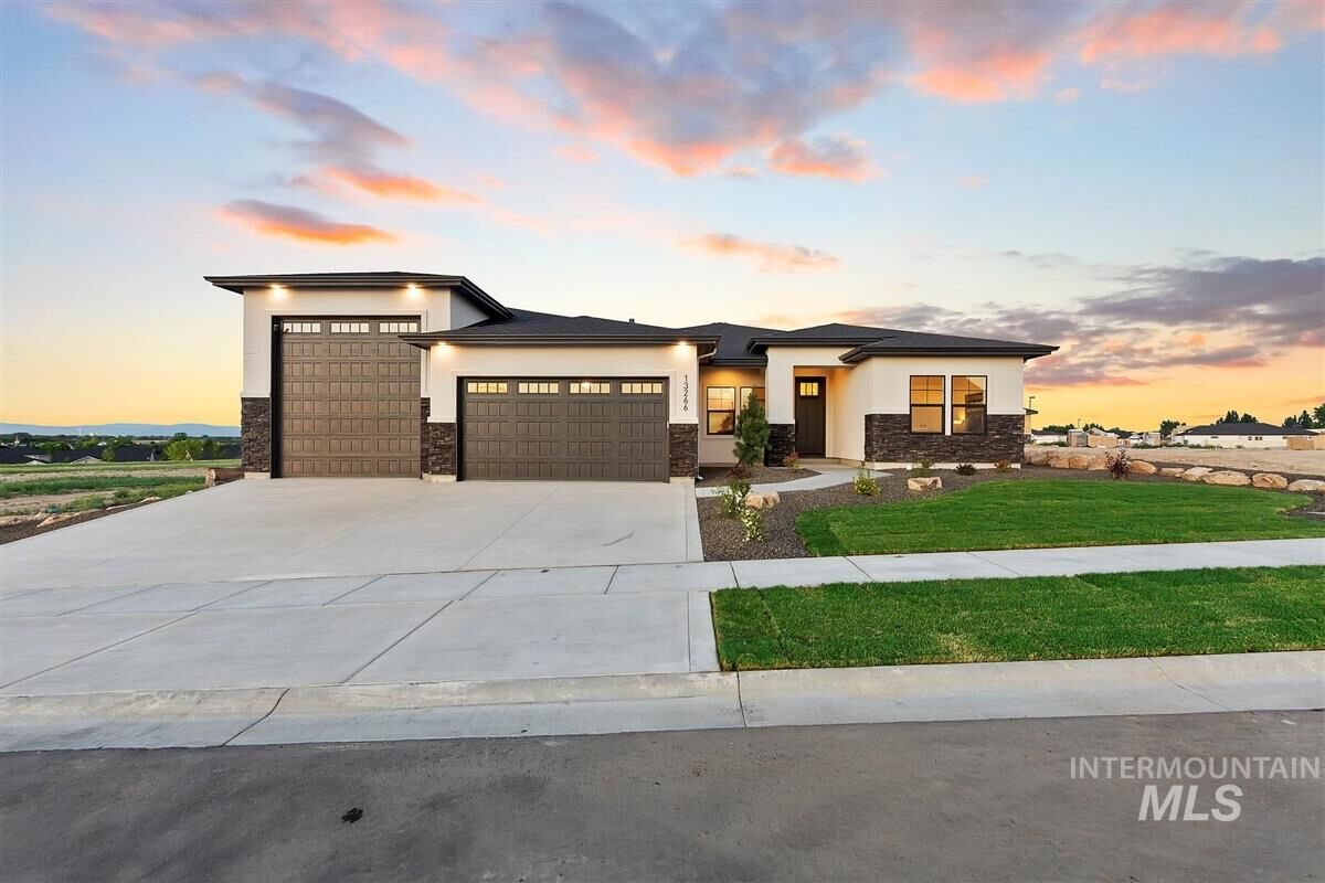 Property Photo:  13934 Levendi Ct.  ID 83607 