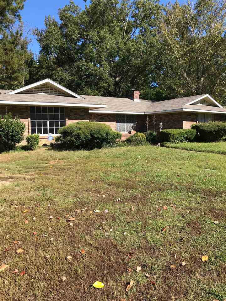 Property Photo:  1234 Woodfield Drive  MS 39211 