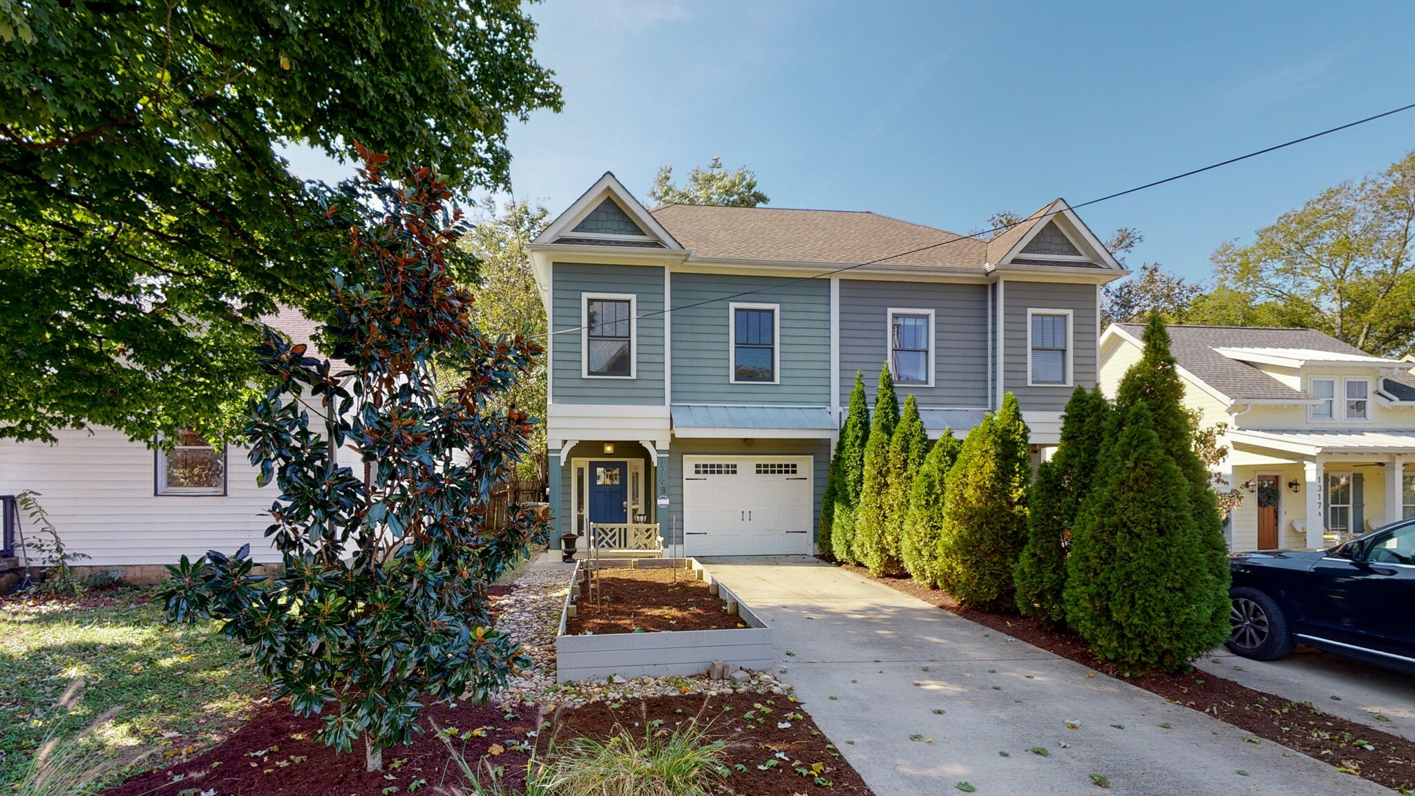 Property Photo: 1319B Pillow St TN 37203
