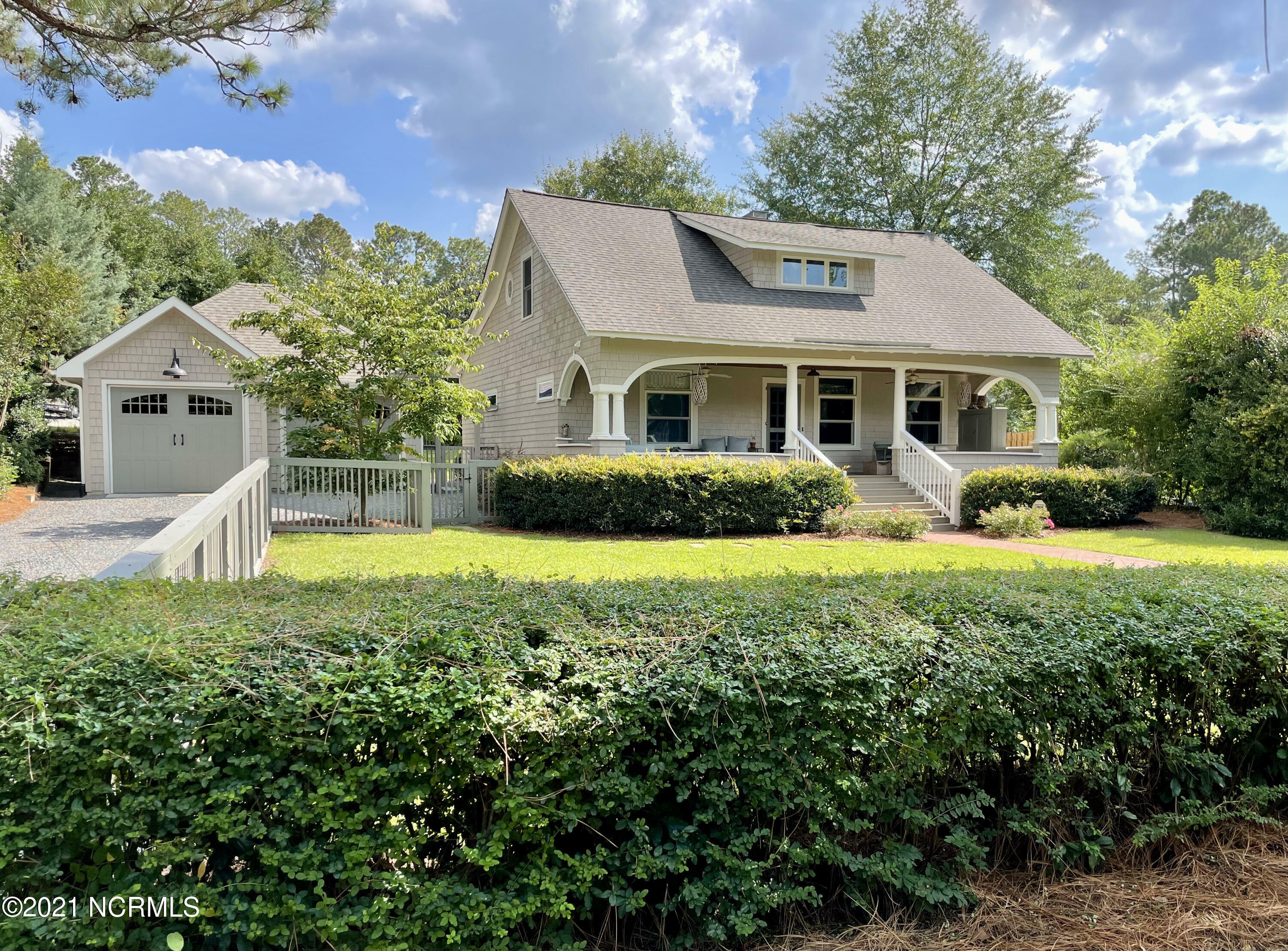 Property Photo:  125 S Ashe Street  NC 28387 