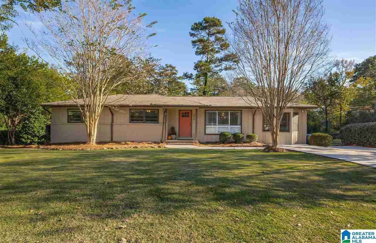 Property Photo:  324 Shenandoah Drive  AL 35226 