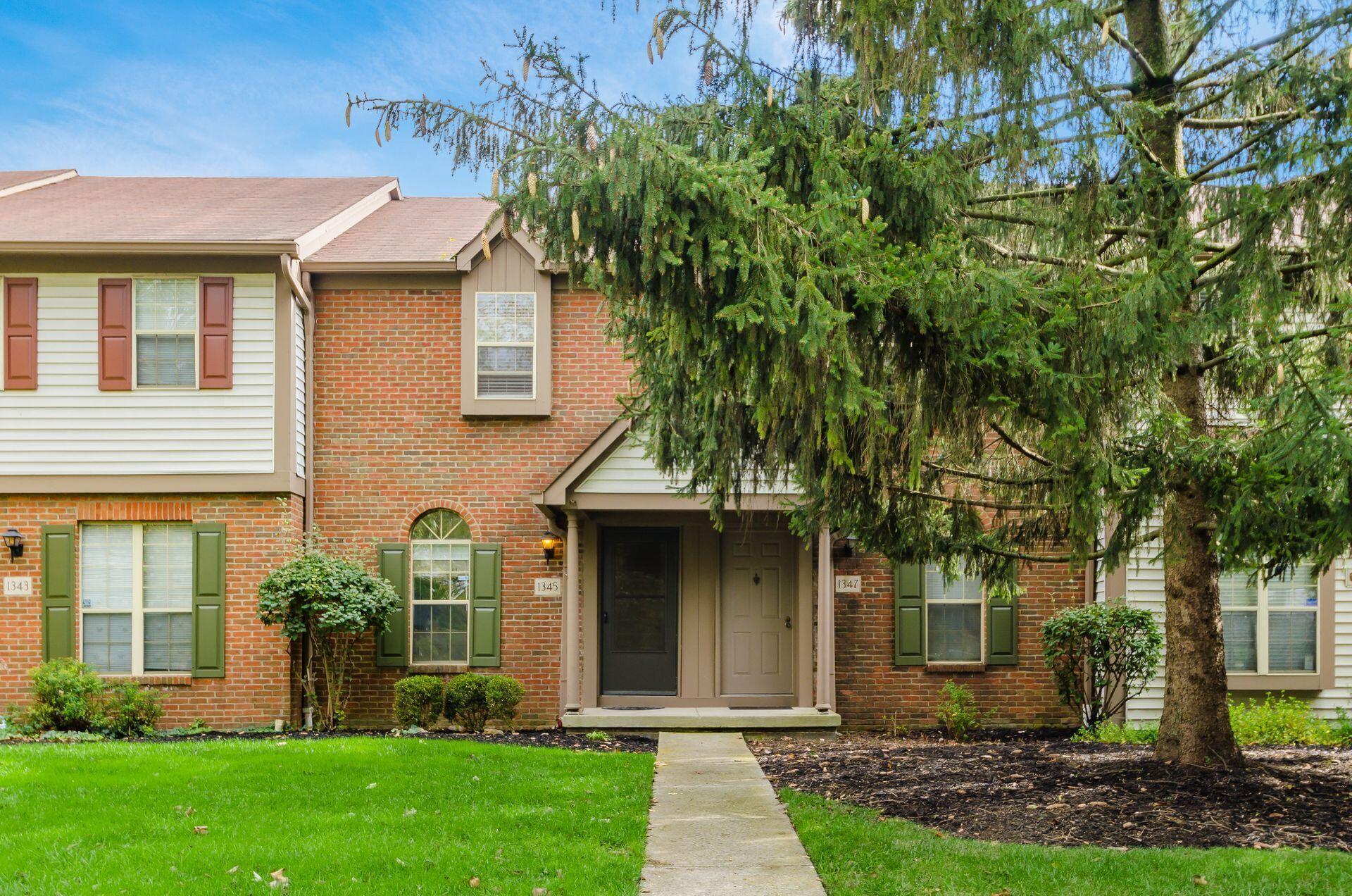 Property Photo:  1345 Island Bay Drive  OH 43235 