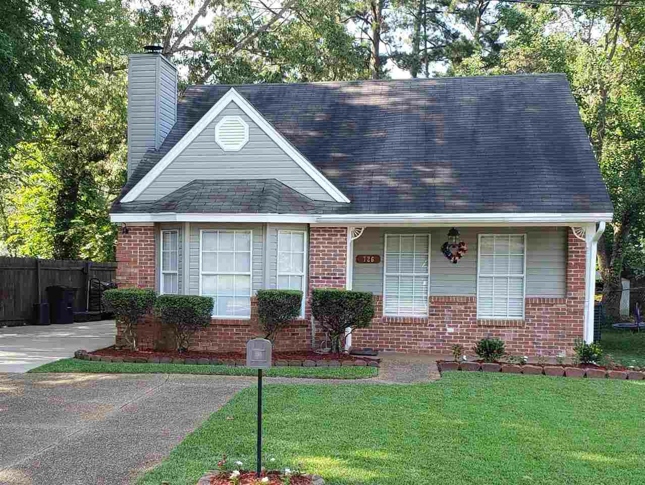 Property Photo:  726 Heartwood Drive  MS 39208 