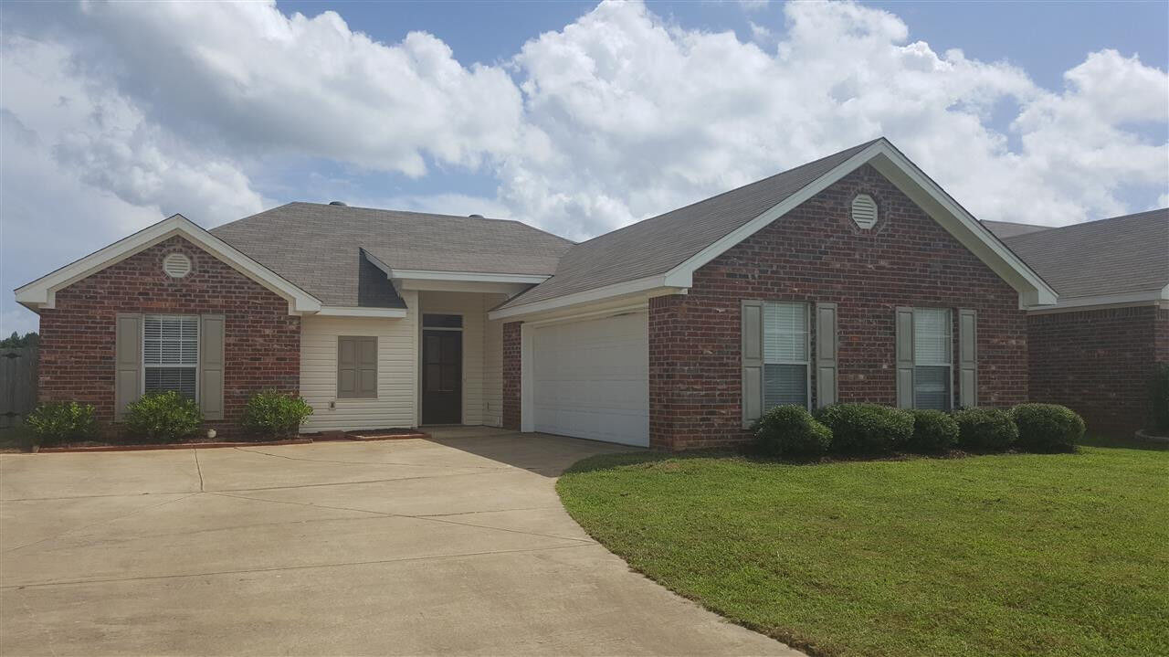 Property Photo:  416 Cedar Trace  MS 39208 