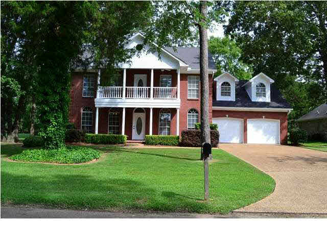 Property Photo:  704 Oak Trail Drive  MS 39046 