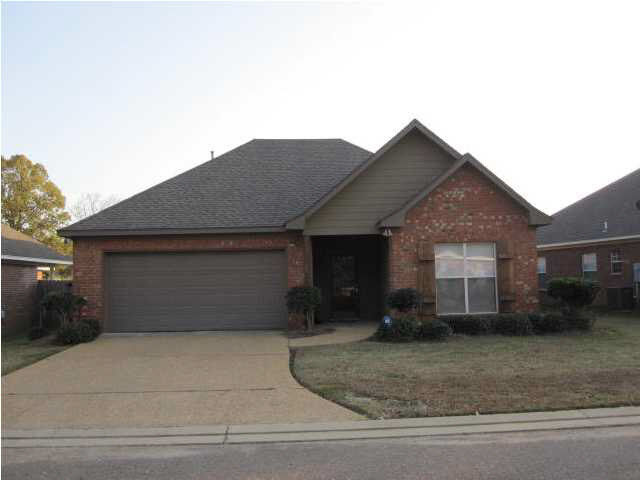 Property Photo:  124 Stapleton Drive  MS 39046 