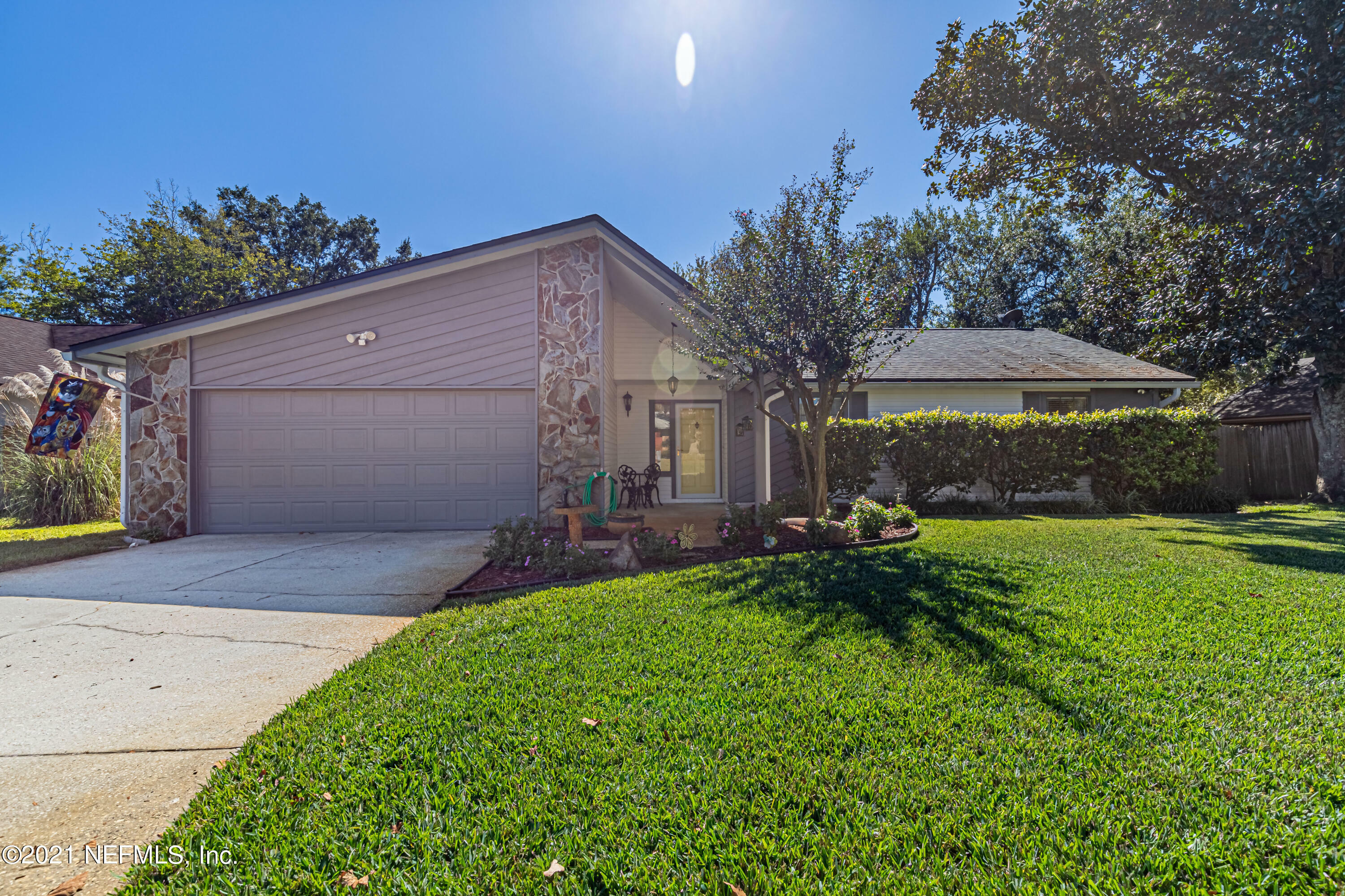 Property Photo:  8170 Amberwood Court  FL 32244 