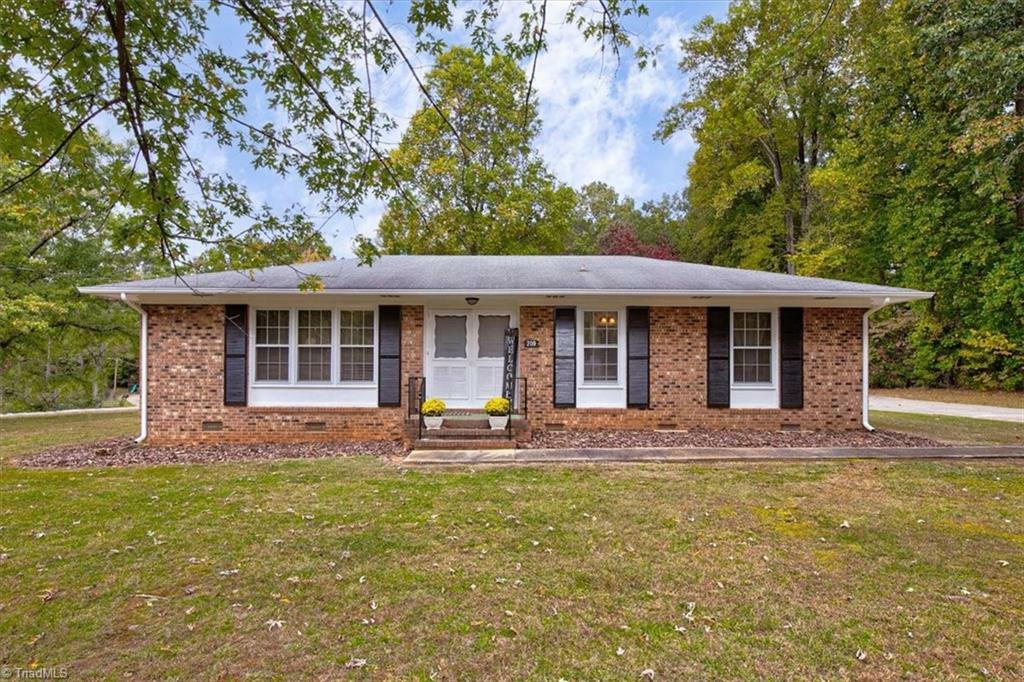 Property Photo:  709 Verta Avenue  NC 27263 