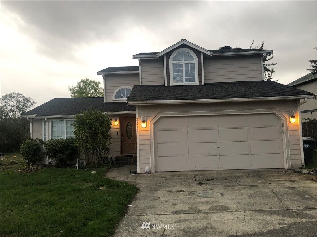 Property Photo: 12202 2nd Avenue Ct E WA 98445