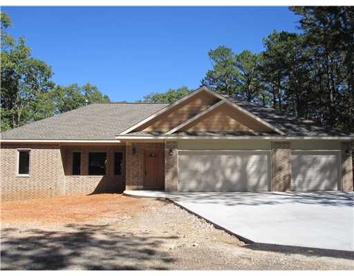 Property Photo:  28 Zennor Circle  AR 72714 