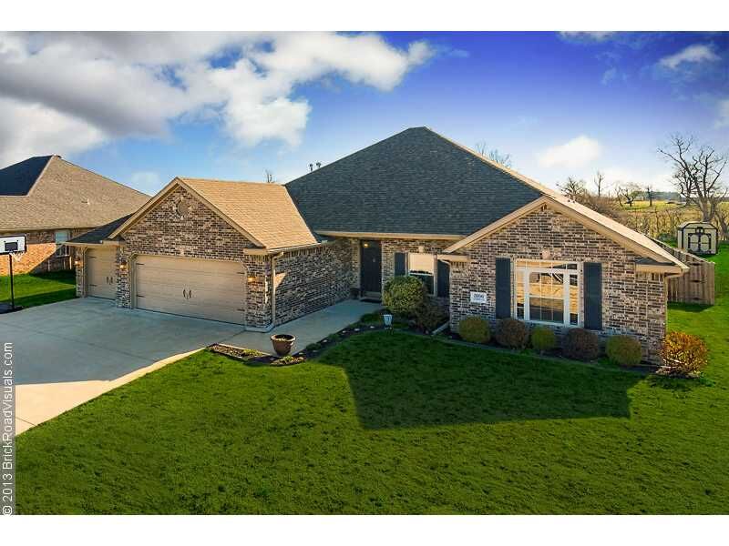 Property Photo: 3956 Glenbrook Loop AR 72764