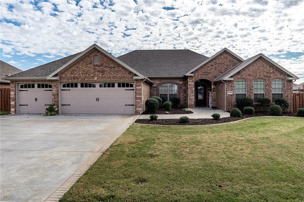 Property Photo: 3403 SW Cranbrook Avenue AR 72713