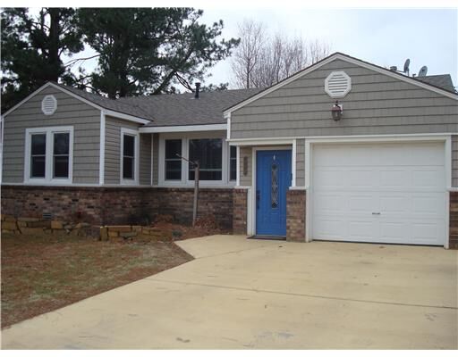 Property Photo: 110 N West End Street AR 72762