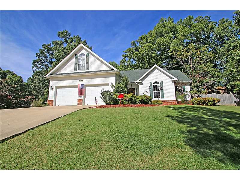 Property Photo: 8903 Old Dutch Elbow AR 72756