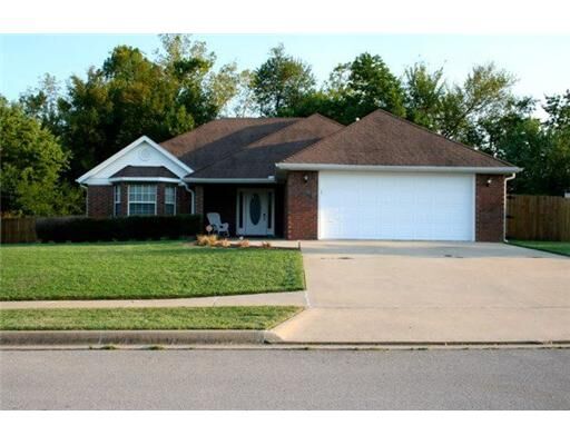Property Photo: 5193 E Milo Way AR 72701