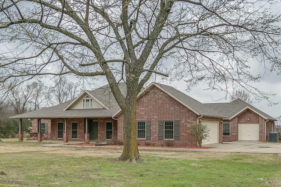 Property Photo:  11661 N Highway 170  AR 72730 