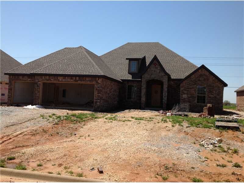 Property Photo: 4304 SW Boxelder Street AR 72712