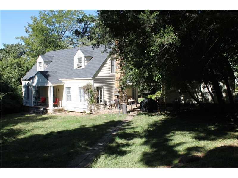 Property Photo: 414 E Spring Street AR 72701