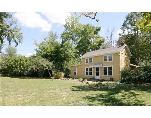 Property Photo:  1239 W Deane Street  AR 72703 