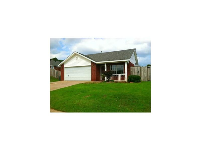 Property Photo:  1158 S Camellia Lane  AR 72704 