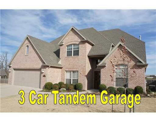 Property Photo: 201 SW Black Hawk Road AR 72712