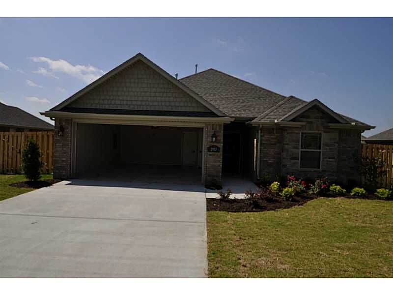 Property Photo: 3560 Country Meadow Street AR 72704