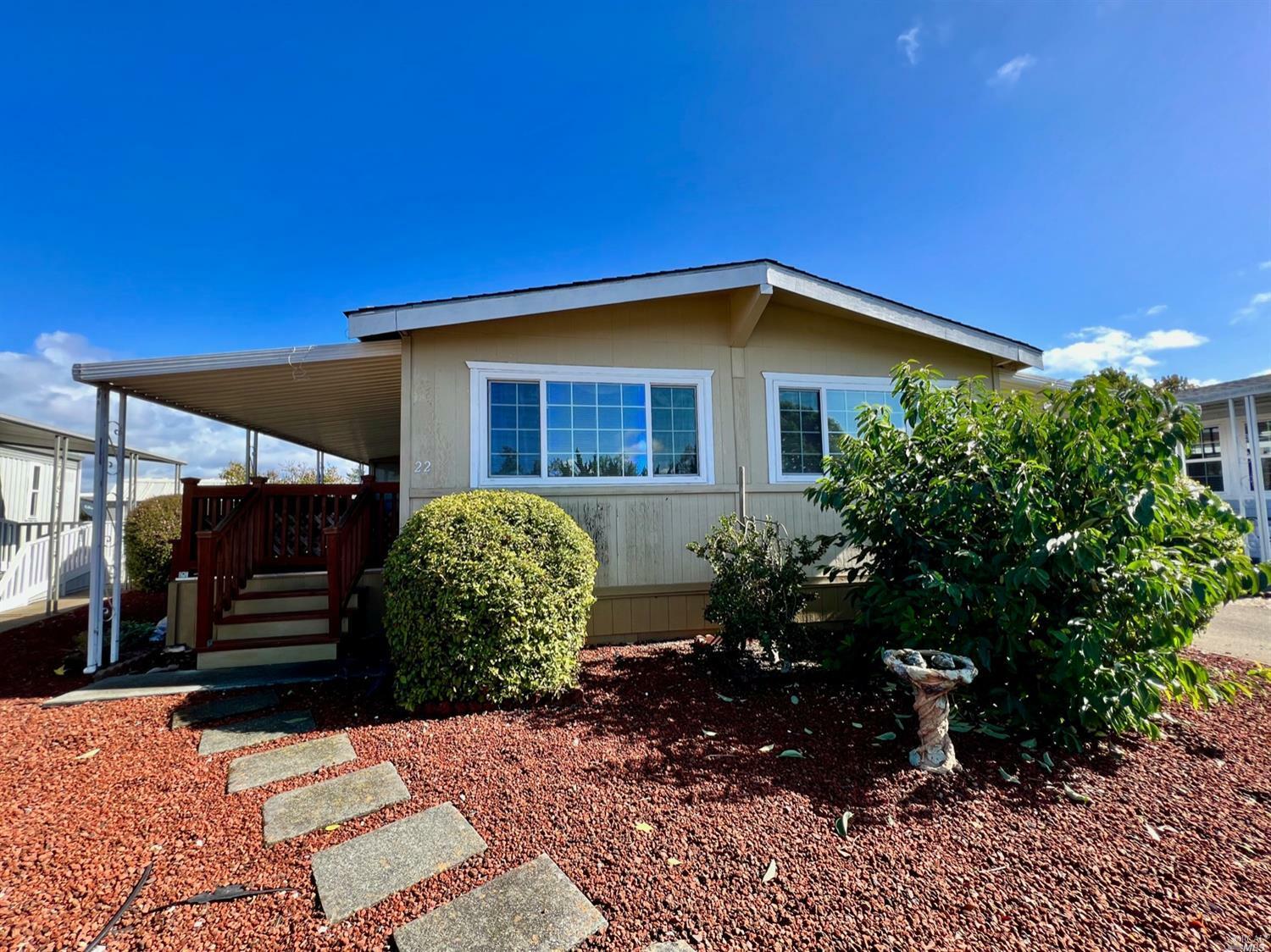 Property Photo: 22 Heyford Circle CA 95401
