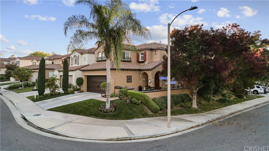 Property Photo:  28449 Lobelia Lane  CA 91354 