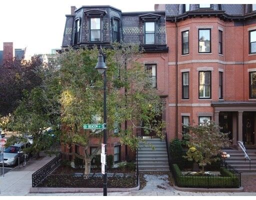 Property Photo: 351 Beacon St 6 MA 02116