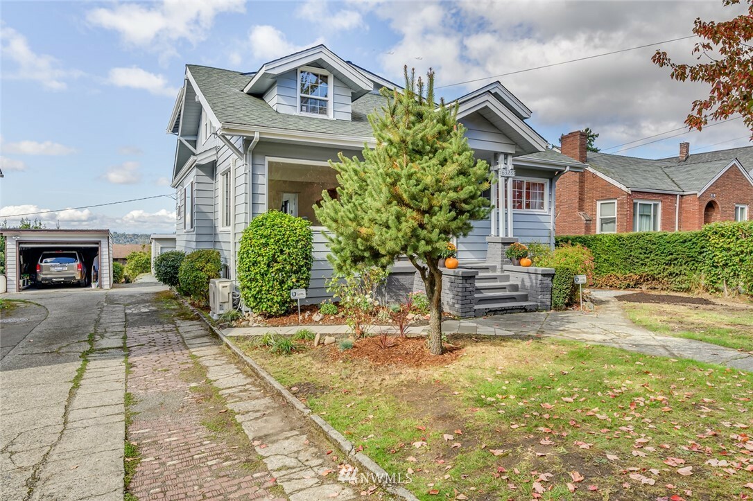 Property Photo:  6325 Beacon Avenue S  WA 98108 