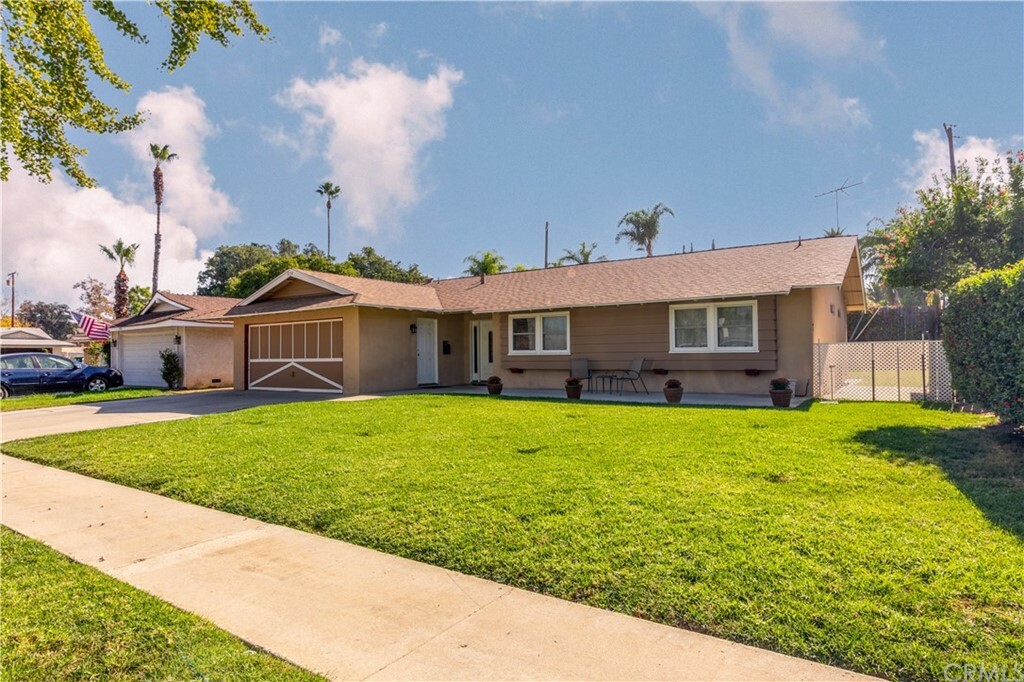 1254 Kelley Avenue  Corona CA 92882 photo