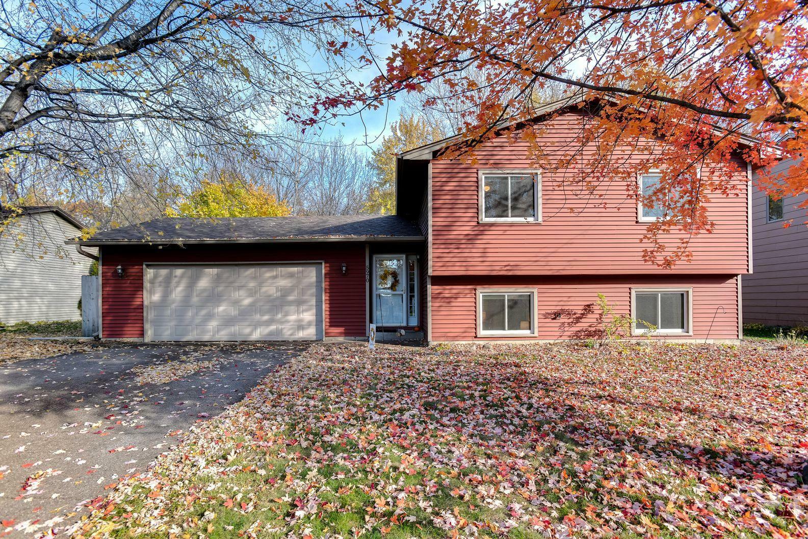 5970 Saint Albans Street N  Shoreview MN 55126 photo