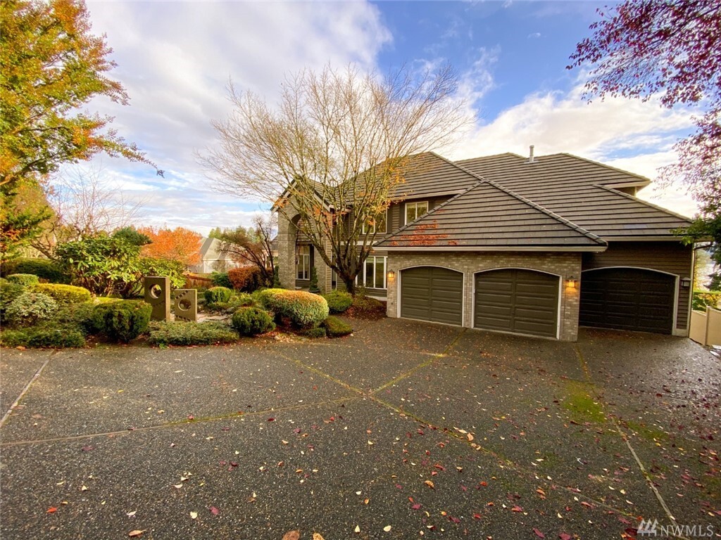 2935 170th Ave SE  Bellevue WA 98008 photo