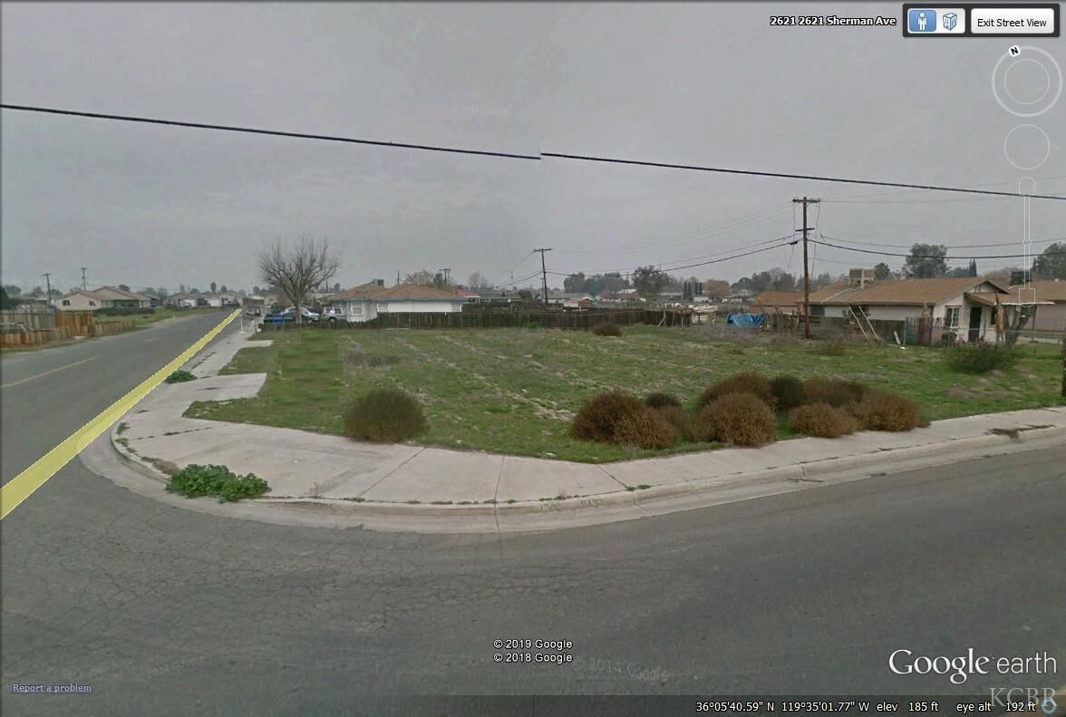 Property Photo:  1265 Branum Avenue   93212 