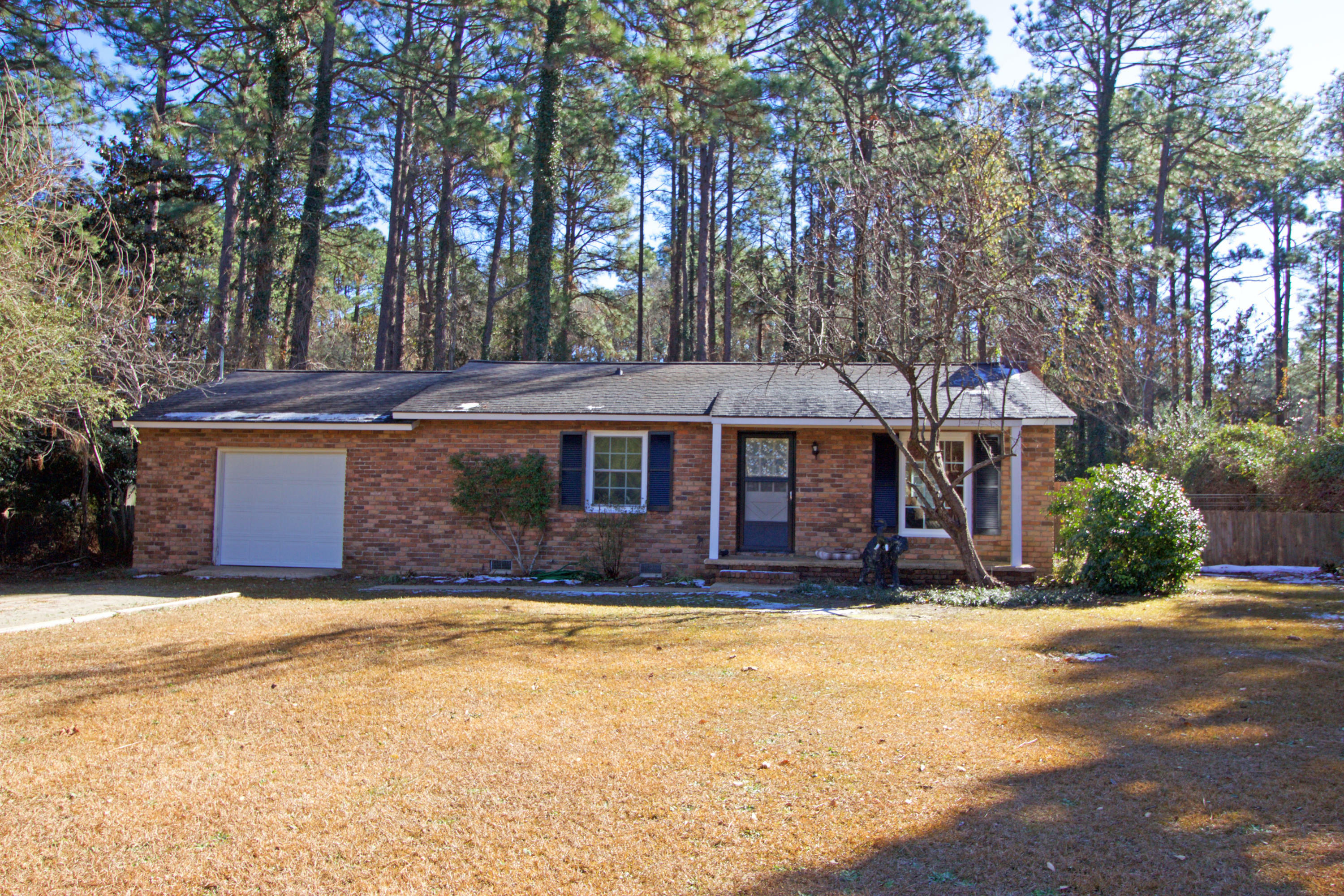 Property Photo:  1355 N Ridge Street  NC 28387 