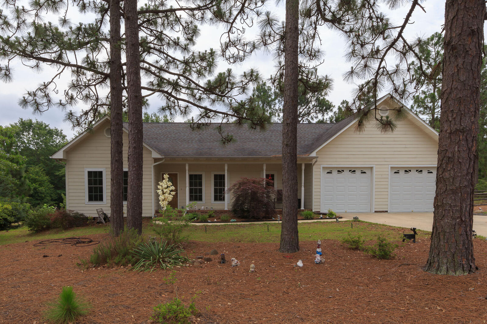 Property Photo: 242 W Devonshire Avenue NC 27376