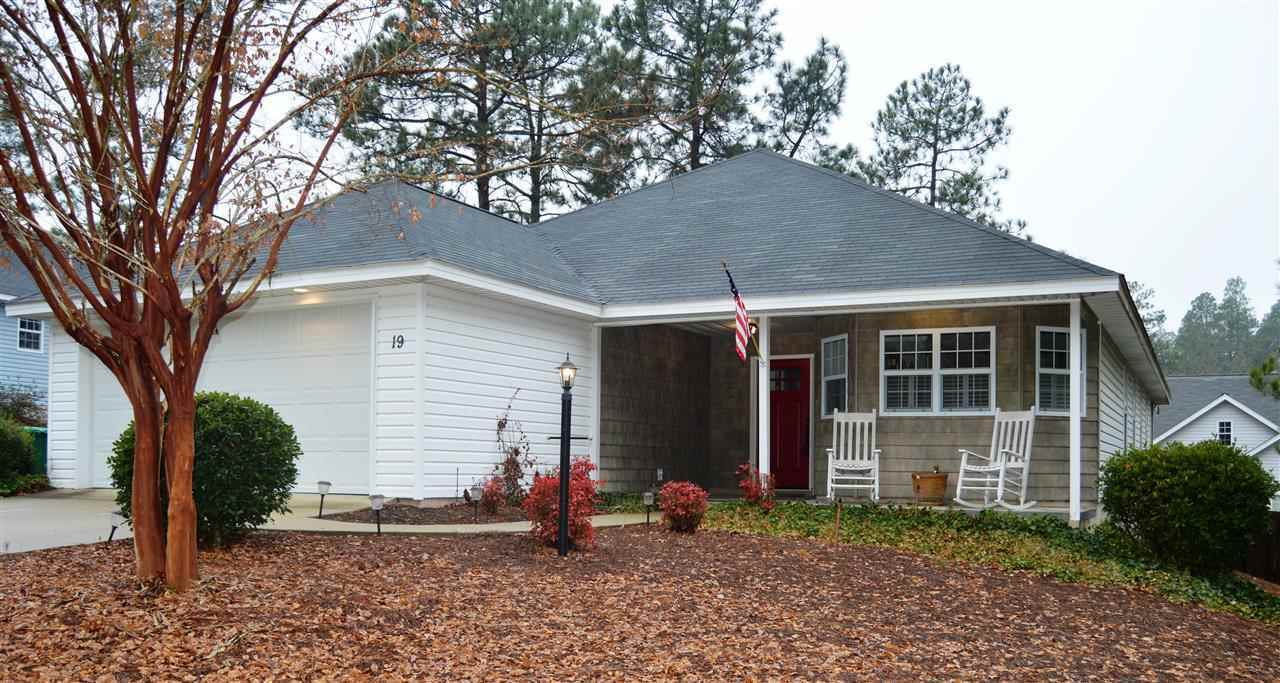 Property Photo:  19 Asheville Way  NC 28374 