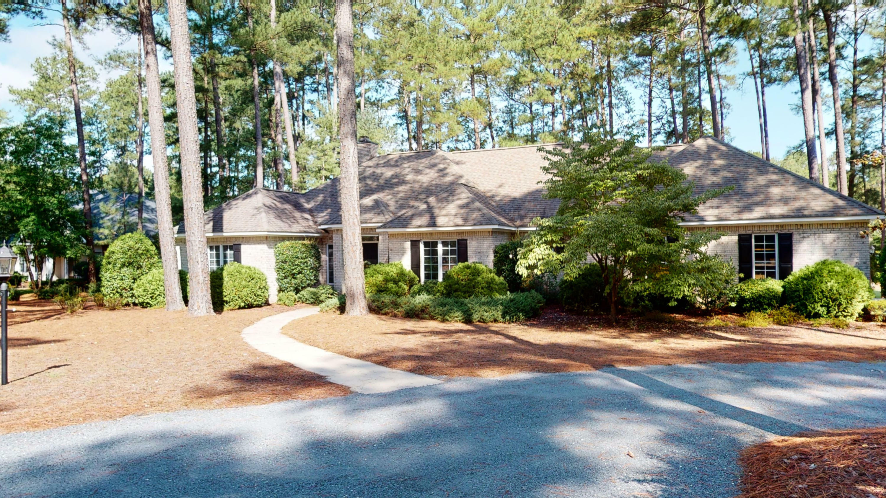 Property Photo:  16 Hobkirk Court  NC 28374 